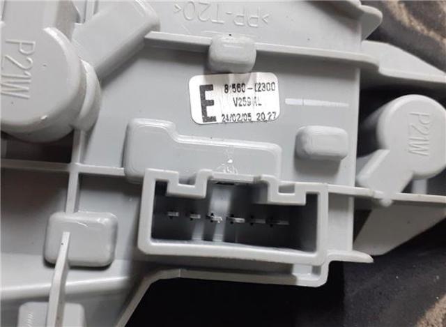 Lampa zespolona tylna lewa 8156002300 TOYOTA