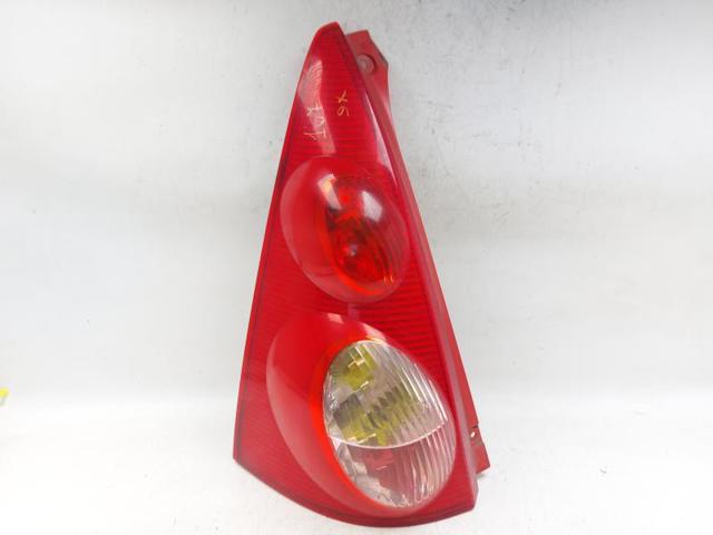 Lampa zespolona tylna lewa 815600H040 PEUGEOT