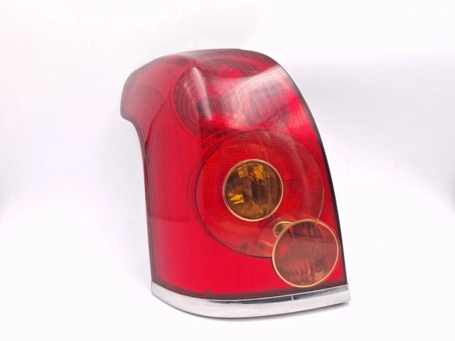 Lampa zespolona tylna lewa do Toyota Avensis T25