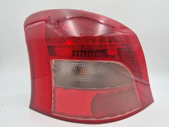 Lampa zespolona tylna lewa 815610D110 TOYOTA