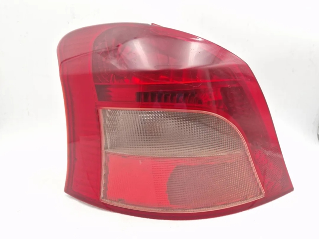 Lampa zespolona tylna lewa 815610D110 TOYOTA