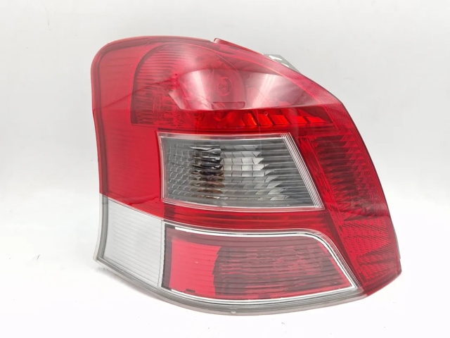 Lampa zespolona tylna lewa 815610D251 TOYOTA