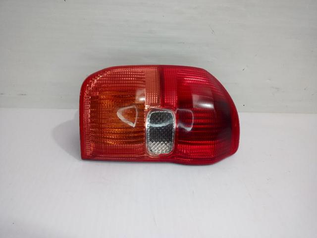Lampa zespolona tylna lewa 8156142060 TOYOTA
