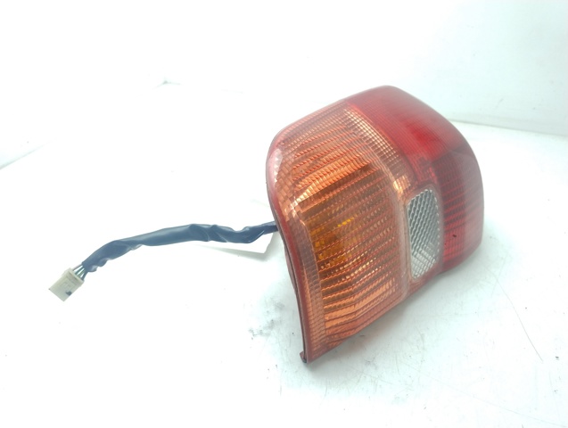Lampa zespolona tylna lewa 8156142060 TOYOTA