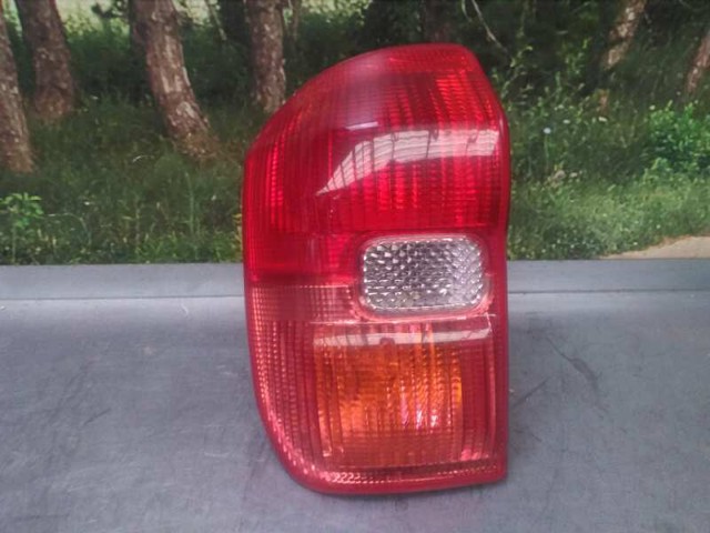 Lampa zespolona tylna lewa 8156142060 TOYOTA