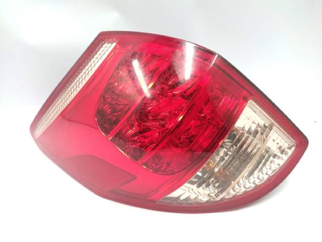 Lampa tylna Toyota RAV4