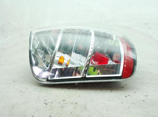 Lampa zespolona tylna lewa Toyota Prius NHW20