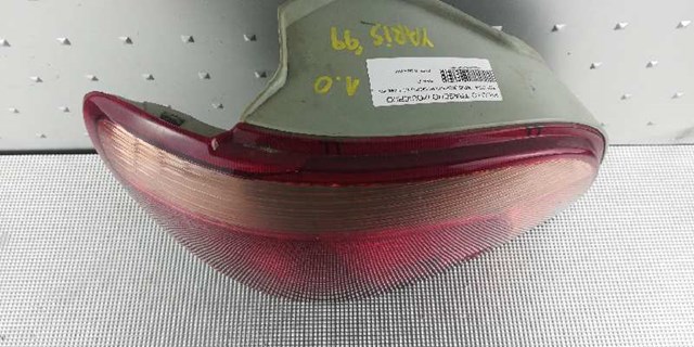 Lampa tylna Toyota Yaris