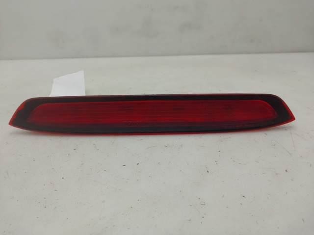 Lampa stop tylna dodatkowa 8157002111 TOYOTA
