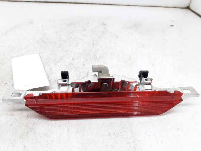 Lampa stop tylna dodatkowa 8157002111 TOYOTA