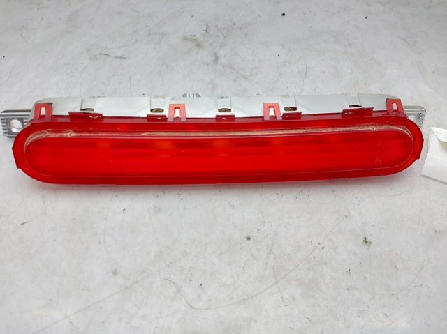 Lampa stop tylna dodatkowa 815700F011 TOYOTA