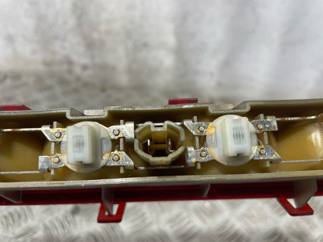 Lampa stop tylna dodatkowa 815700F011 TOYOTA