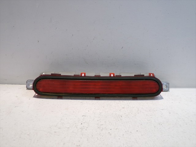Lampa stop tylna dodatkowa 815700F011 TOYOTA