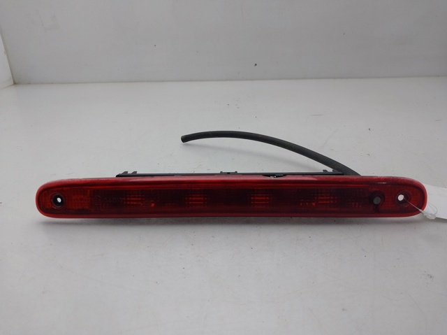 Lampa stop tylna dodatkowa 815700H010 TOYOTA