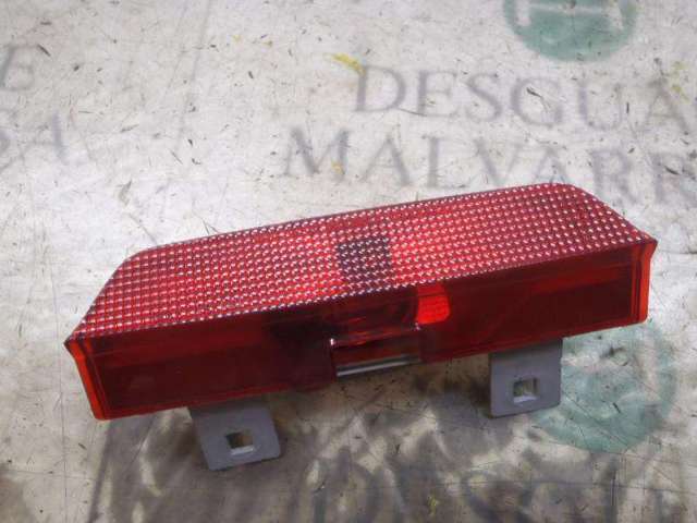 Lampa stop tylna dodatkowa 8157049015 TOYOTA