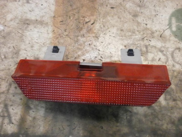 Lampa stop tylna dodatkowa 8157049015 TOYOTA