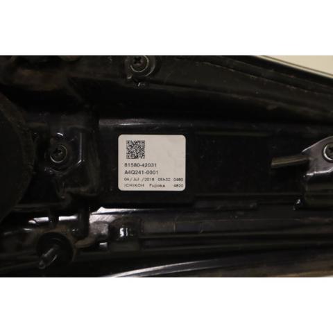 Lampa zespolona tylna prawa wewnętrzna 8158042031 TOYOTA