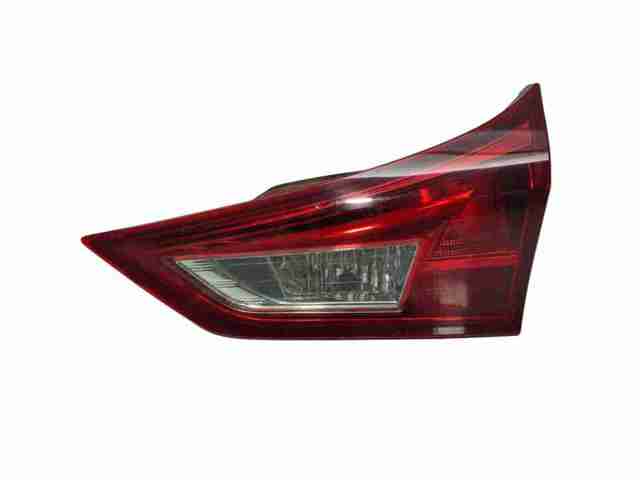 Lampa zespolona tylna prawa wewnętrzna 8158102500 TOYOTA