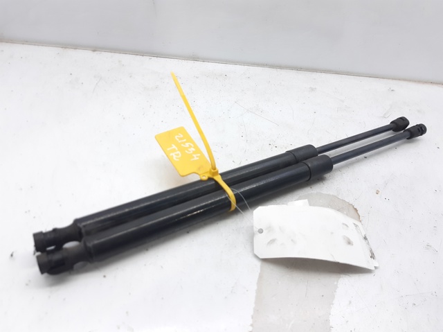 817712W000 Hyundai/Kia
