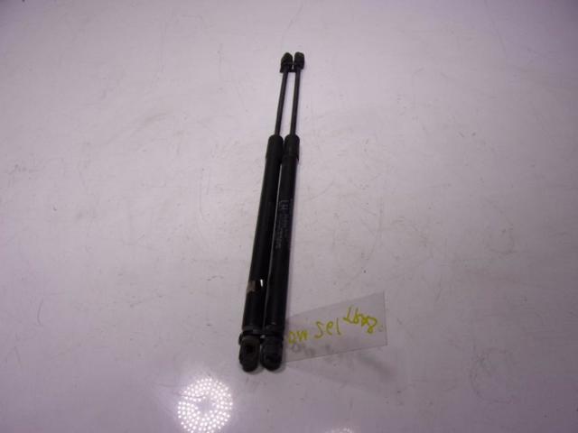 817802Y000 Hyundai/Kia