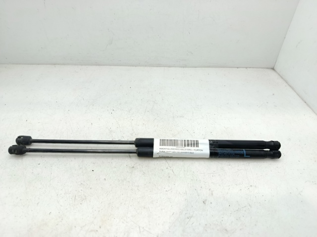 Amortyzator klapy bagażnika (3/5 drzwi-tylnych) 8186068L00 SUZUKI