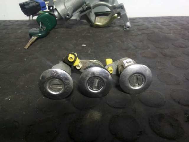 Stacyjka zapłonowa KIA Rio 2 JB