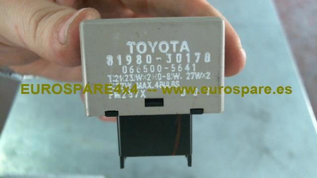 Przekaźnik kierunkowskazów 8198030170 TOYOTA