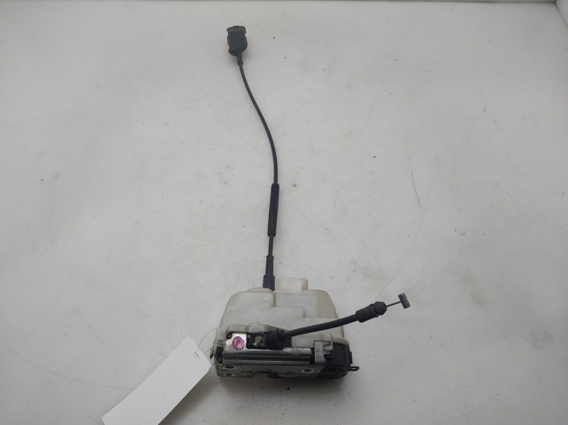 Zamek drzwi tylnych lewych 8200000657 RENAULT