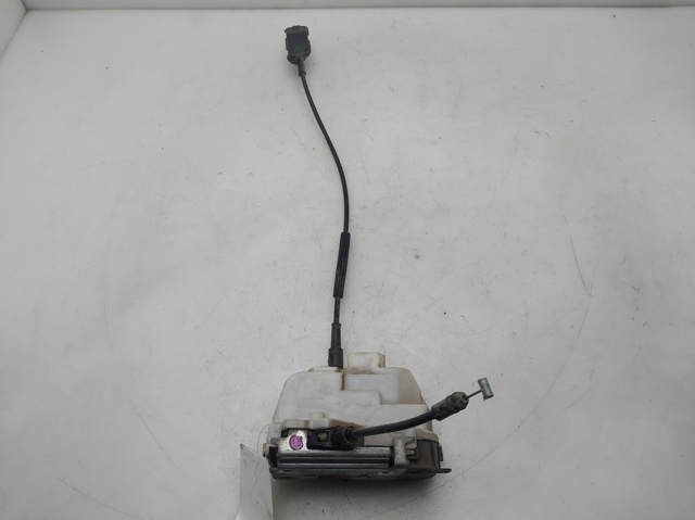 Zamek drzwi tylnych lewych 8200000657 RENAULT