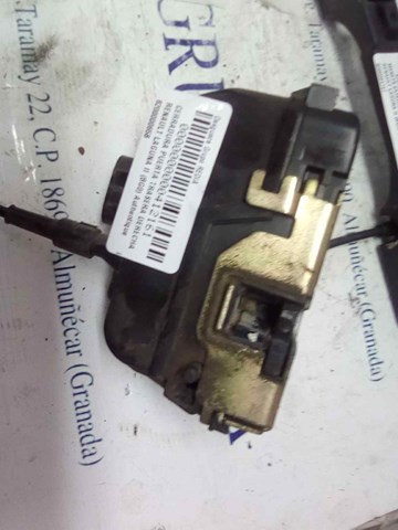 Zamek drzwi tylnych prawych 8200000658 RENAULT