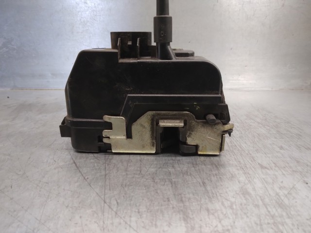 Zamek drzwi tylnych prawych 8200000658 RENAULT