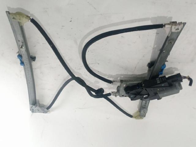 Mechanizm podnoszenia szyby drzwi przednich prawych 8200000938 RENAULT