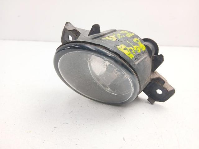 Lampa przeciwmgielna lewa 8200002469 NISSAN