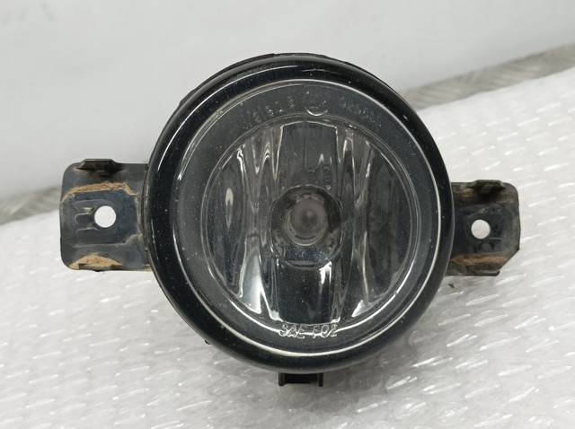 Lampa przeciwmgielna lewa 8200002469 RENAULT