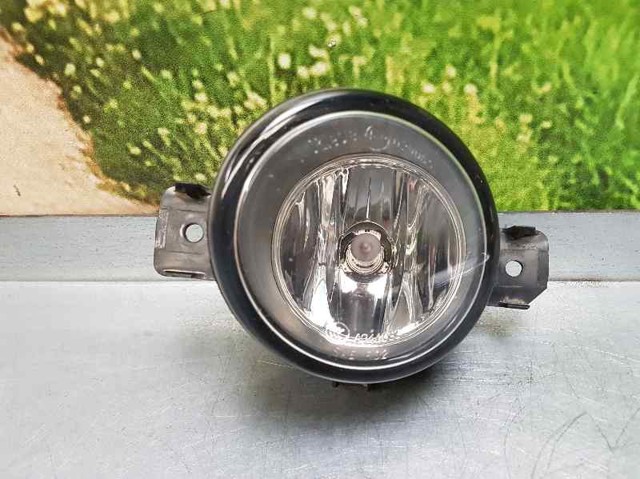 Lampa przeciwmgielna lewa 8200002469 RENAULT