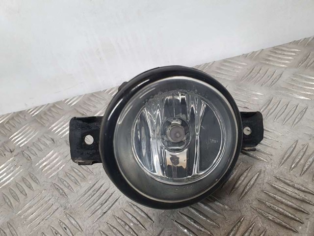 Lampa przeciwmgielna lewa 8200002469 RENAULT