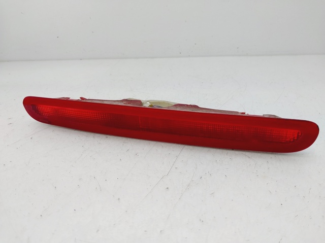Lampa stop tylna dodatkowa 8200002496 RENAULT