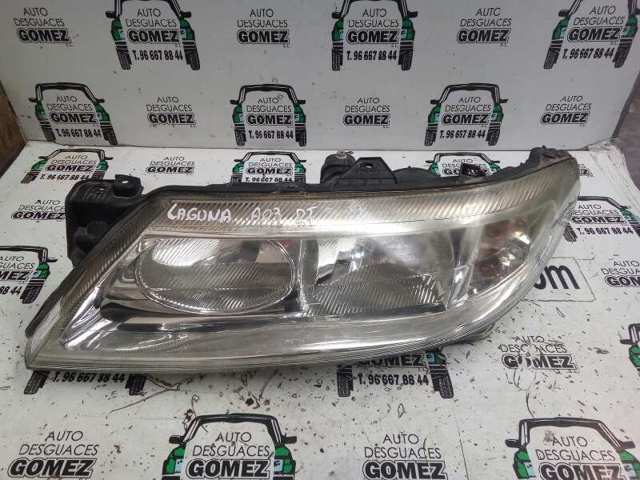 Reflektor lewy 8200002845 RENAULT