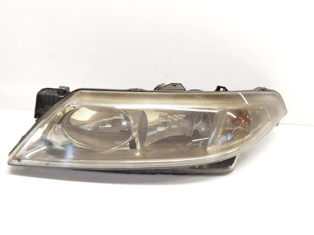 Reflektor lewy 8200002845 RENAULT