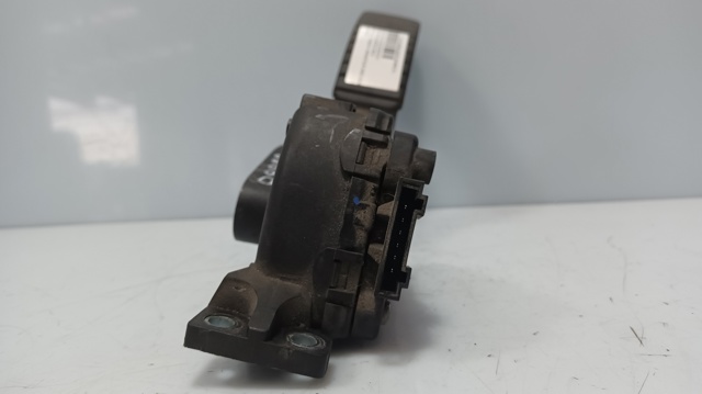 Pedał przyspieszenia (gazu) 8200002904 RENAULT