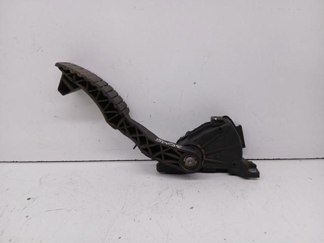 Pedał przyspieszenia (gazu) 8200002904 RENAULT