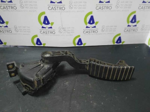 Pedał przyspieszenia (gazu) 8200002904 RENAULT