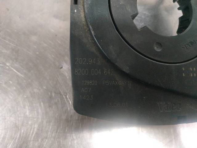 Czujnik kąta skrętu kierownicy 8200004642 RENAULT