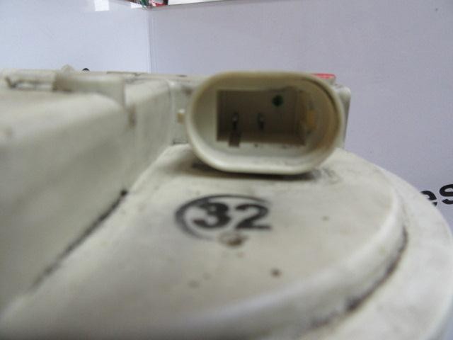 Moduł pompy paliwowej z czujnikiem poziomu paliwa 8200004958 RENAULT