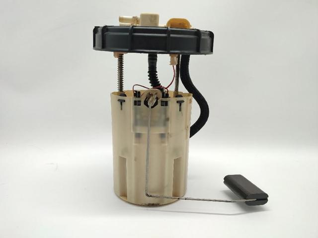 Moduł pompy paliwowej z czujnikiem poziomu paliwa 8200004958 RENAULT