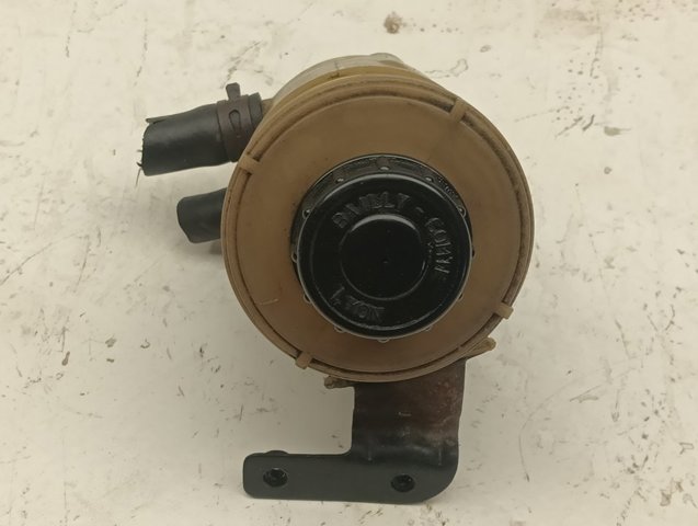 Zbiornik płynu wspomagania 8200005185 RENAULT
