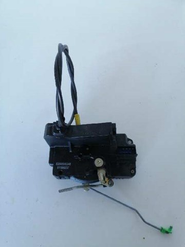 Zamek drzwi przednich lewych 8200008246 RENAULT