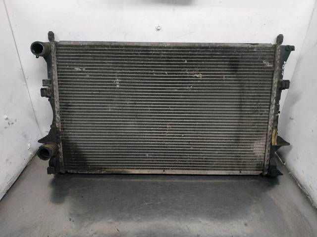 Chłodnica silnika 8200008765 RENAULT