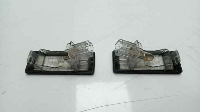 Lampa oświetlenia tylnej tablicy rejestracyjnej 8200013577 RENAULT