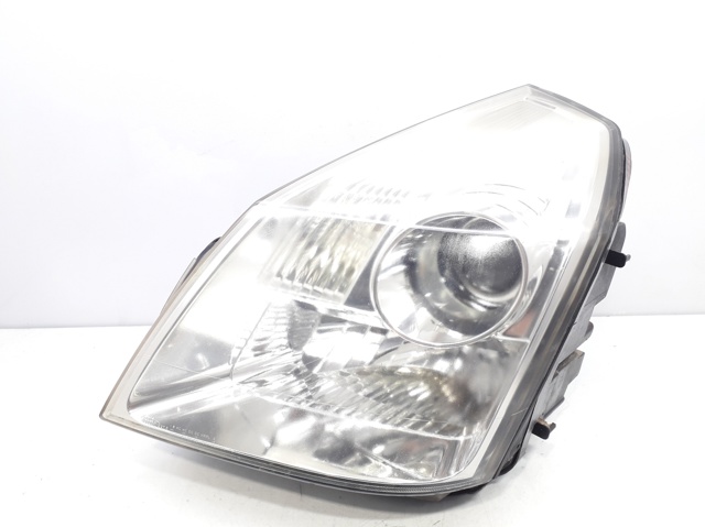 Reflektor lewy 8200014357 RENAULT